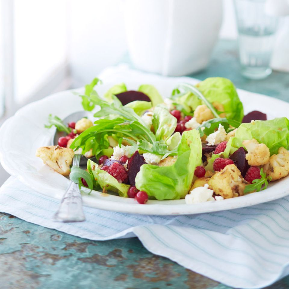 Salate mit Rucola - [ESSEN UND TRINKEN]