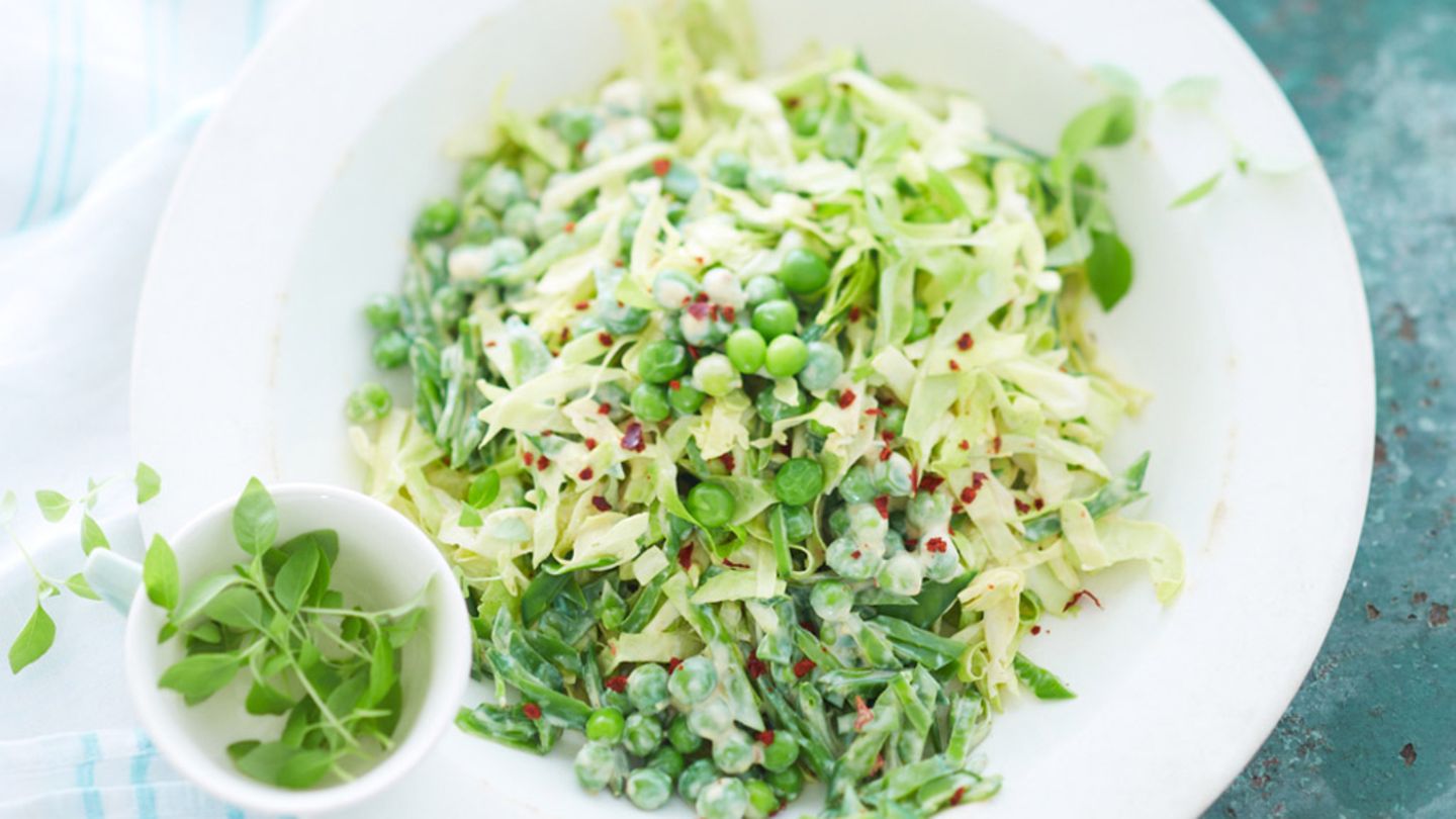 Spitzkohlsalat mit Sojadressing und Limonenkresse Rezept