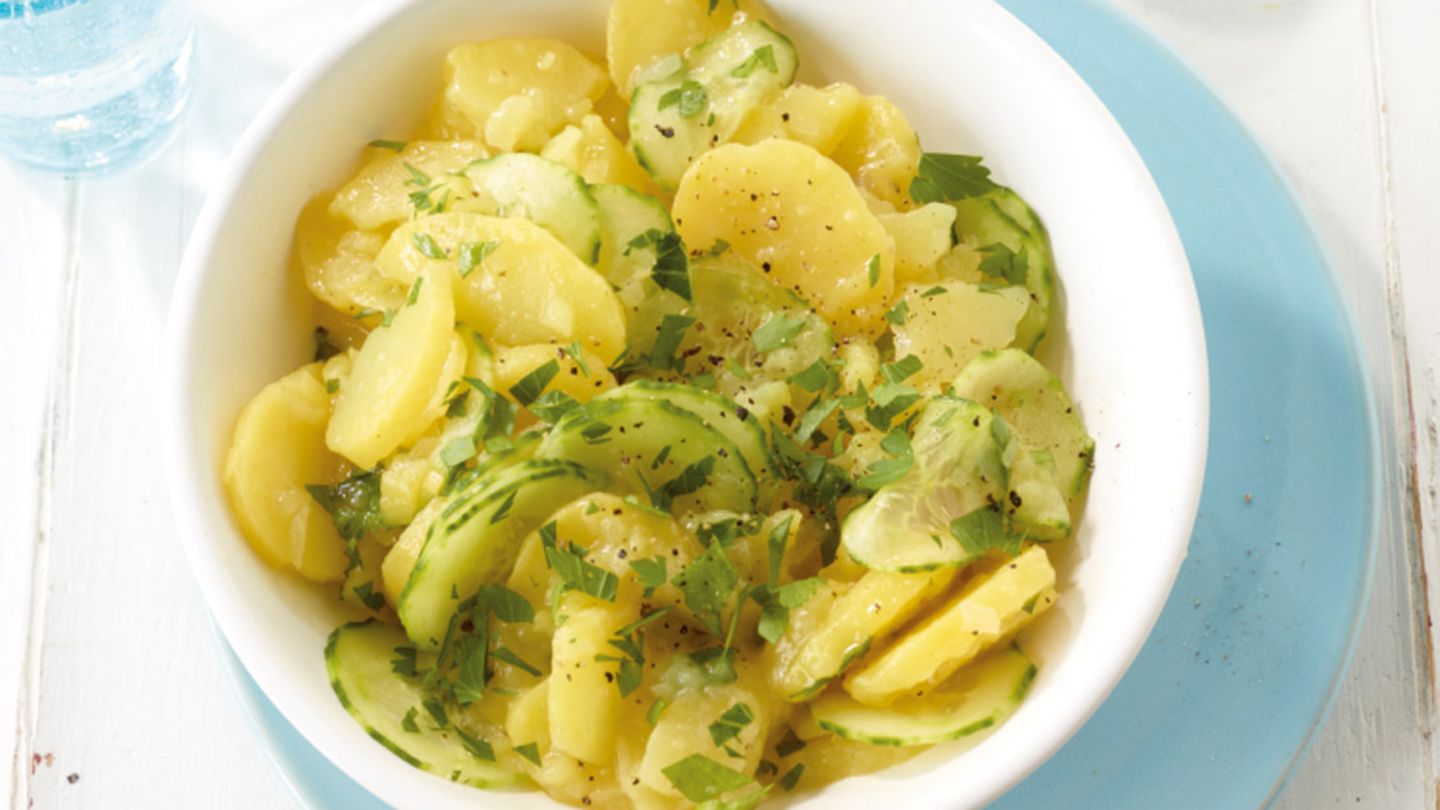Kartoffel-Gurken-Salat: einfach & köstlich