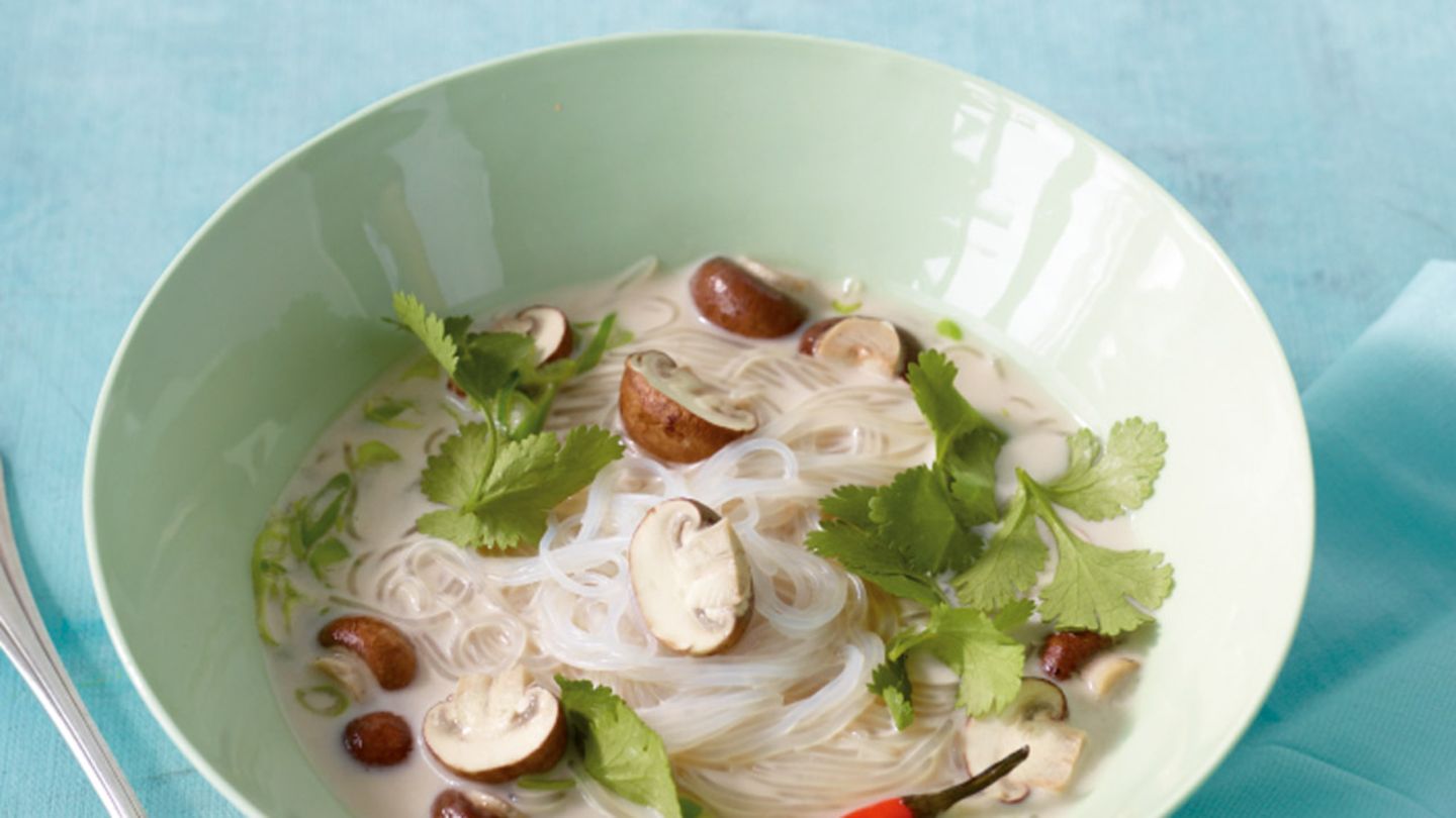 Reisnudelsuppe Rezept