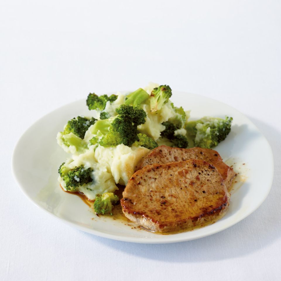 Schnitzel mit Broccoli-Kartoffelpüree