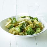 Broccoli-­Kräuter-­Pasta