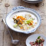 Grünkerncremesuppe mit Speck und Majoran