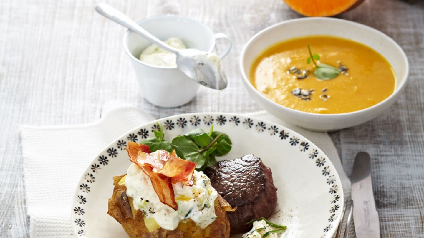 Ofenkartoffeln mit Apfelschmand und Rinderfilet Rezept