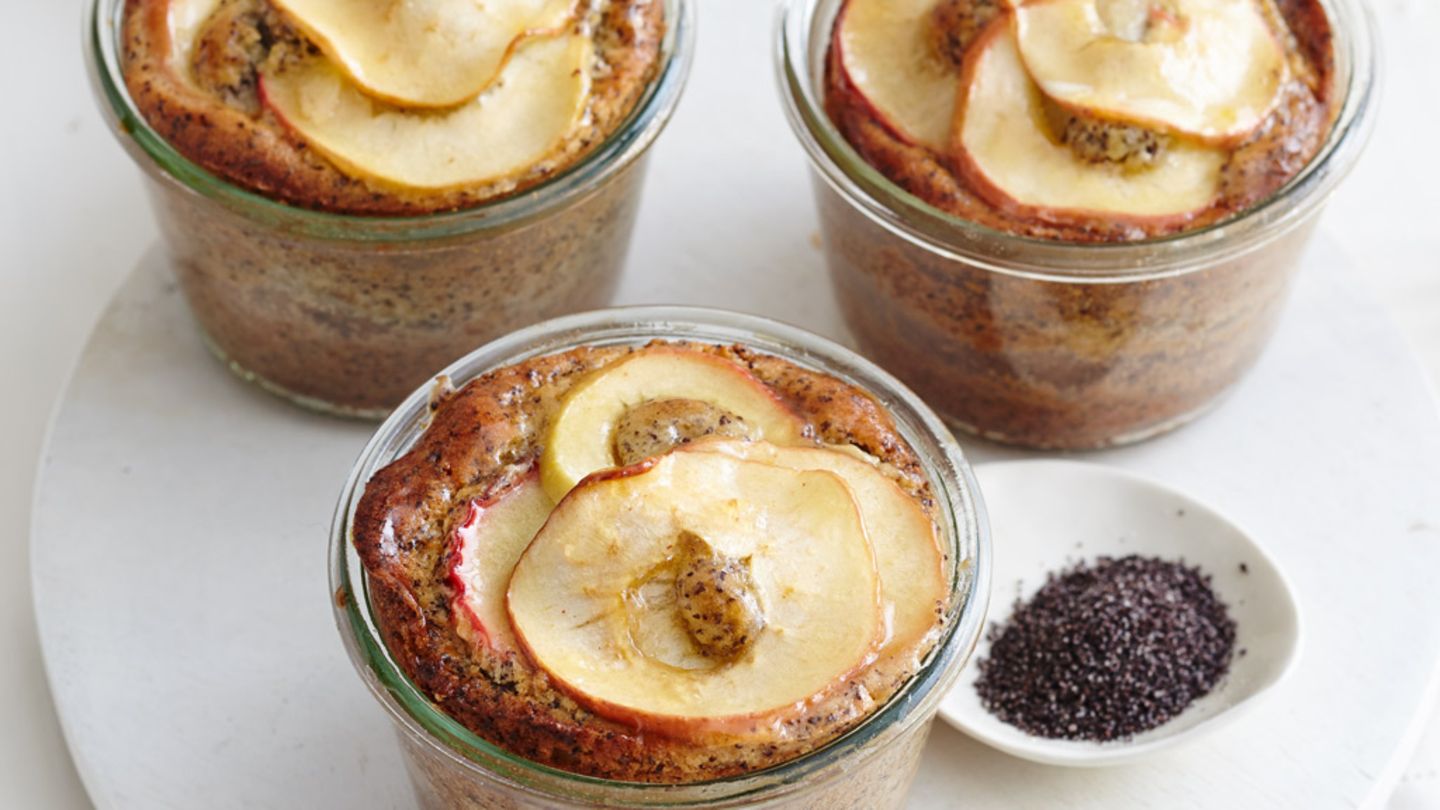 Apfel-Mohn-Schichtkuchen Rezept