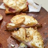 Toast Hawaii mit Ziegenkäse