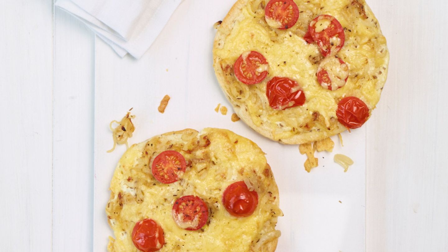 Fladenbrot-Zwiebelkuchen Rezept