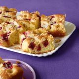 Marzipan-Preiselbeer-Kuchen