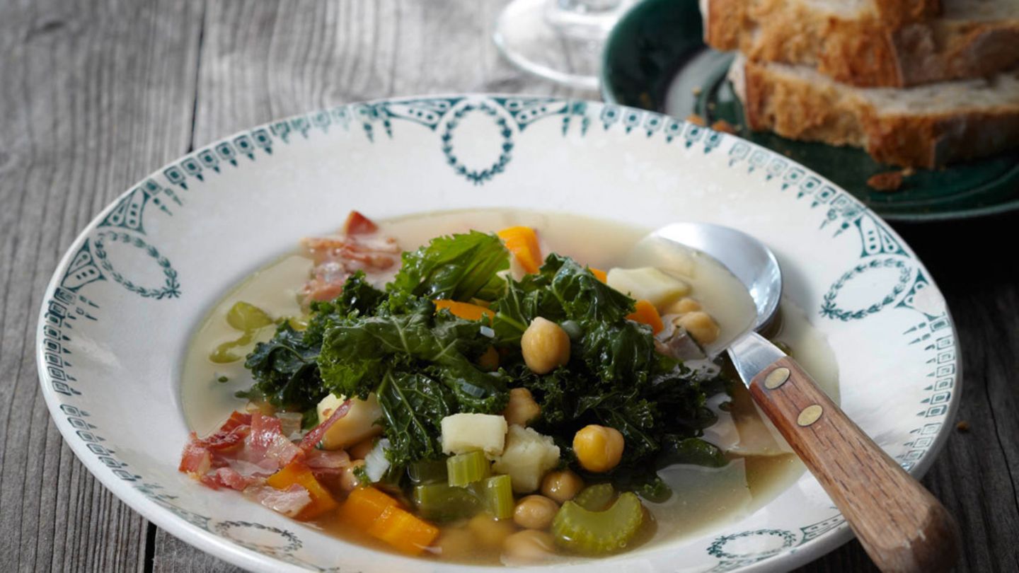 Winter-Minestrone Rezept