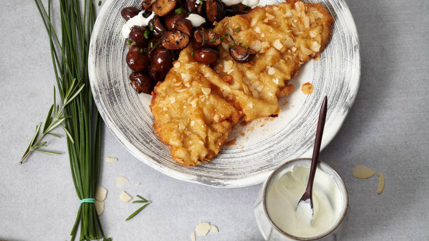 Mandelschnitzel mit Champignons Rezept