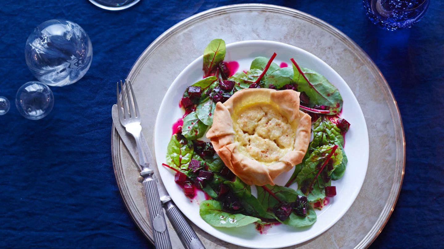 Räucherfisch-Flan mit Rote-Bete-Salat Rezept
