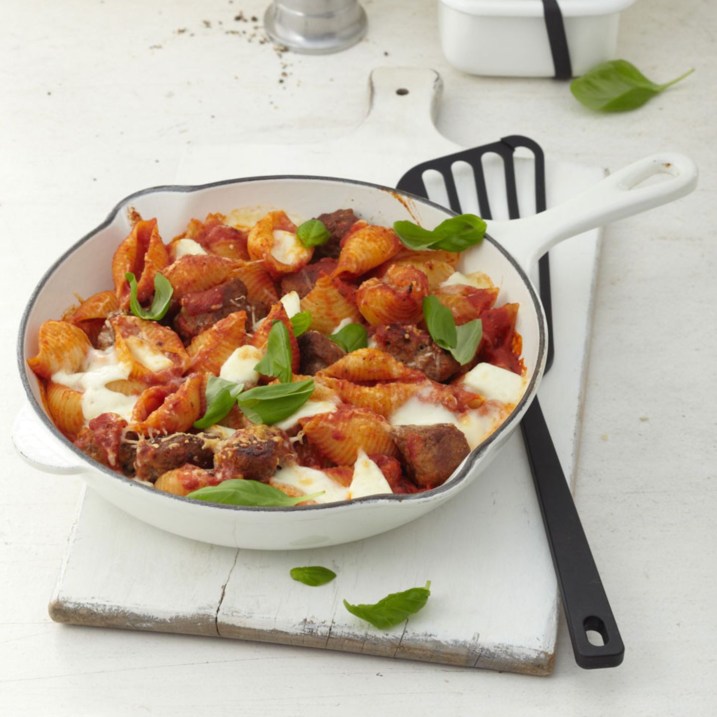 Pasta mit Hackbällchen