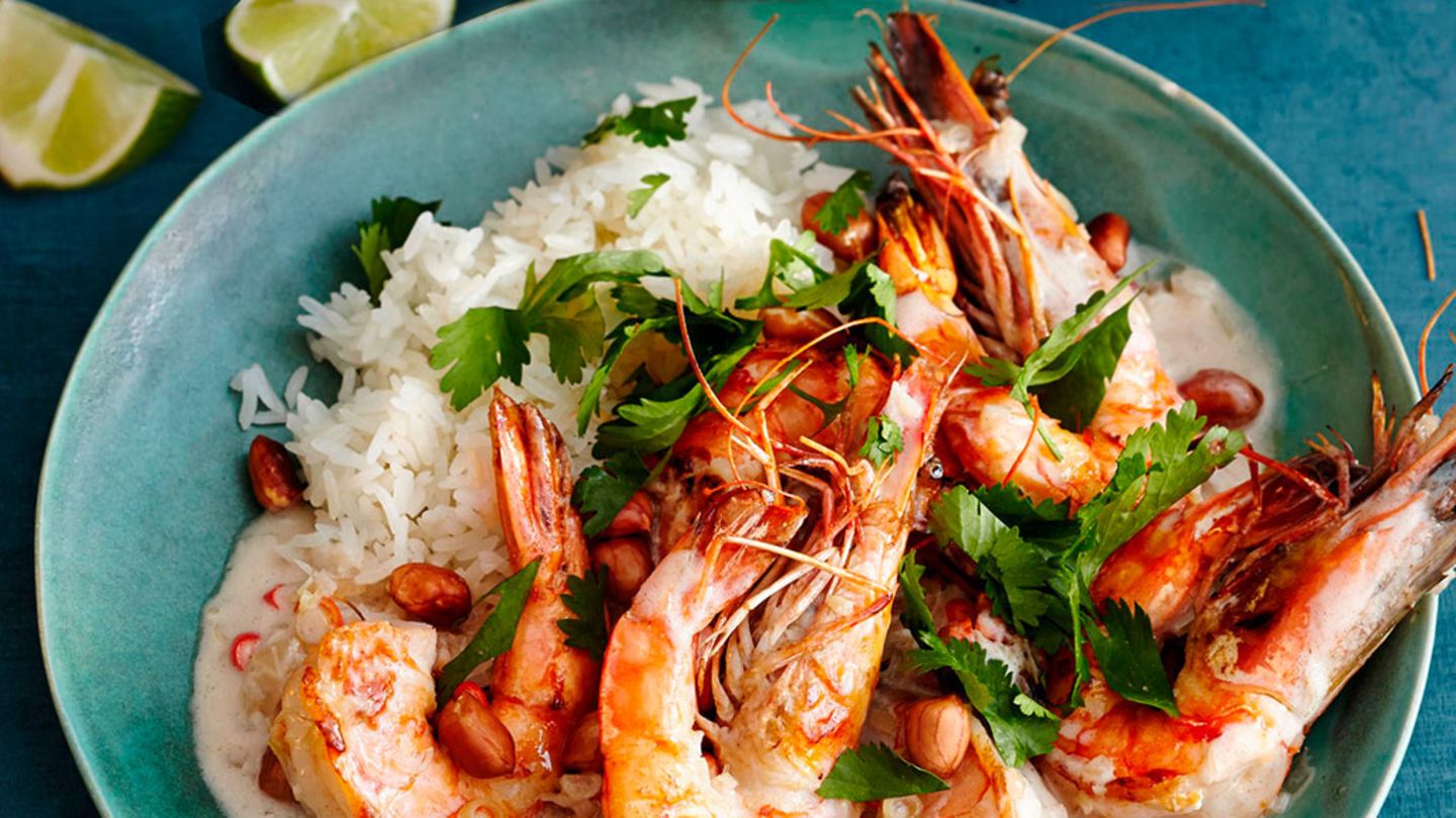 Garnelenpfanne mit Erdnüssen Rezept