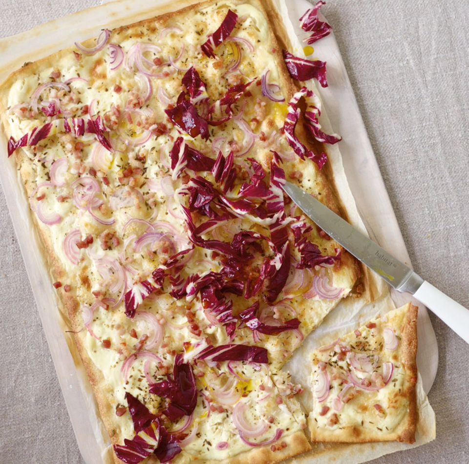Speckflammkuchen Speckflammkuchen
