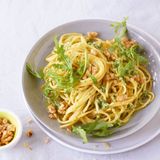 Spaghetti mit Walnuss-Pesto