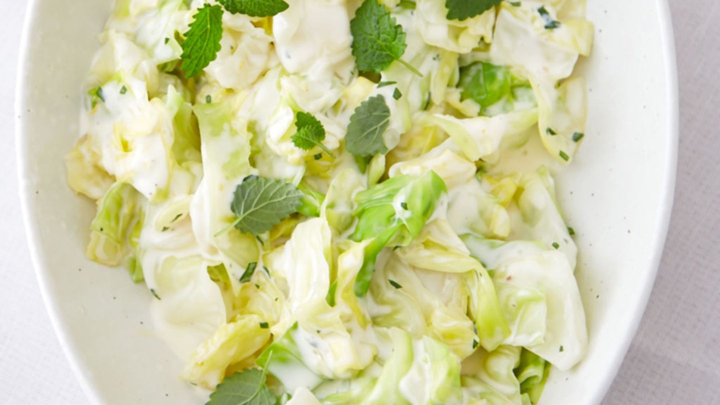 Spitzkohl in Zitronenrahm Rezept
