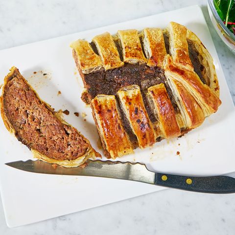 Hackbraten im Blätterteigmantel