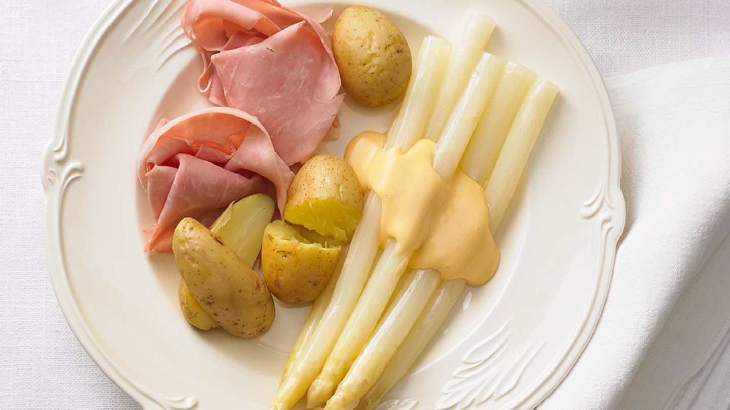 Spargel mit Schinken: einfach & klassisch