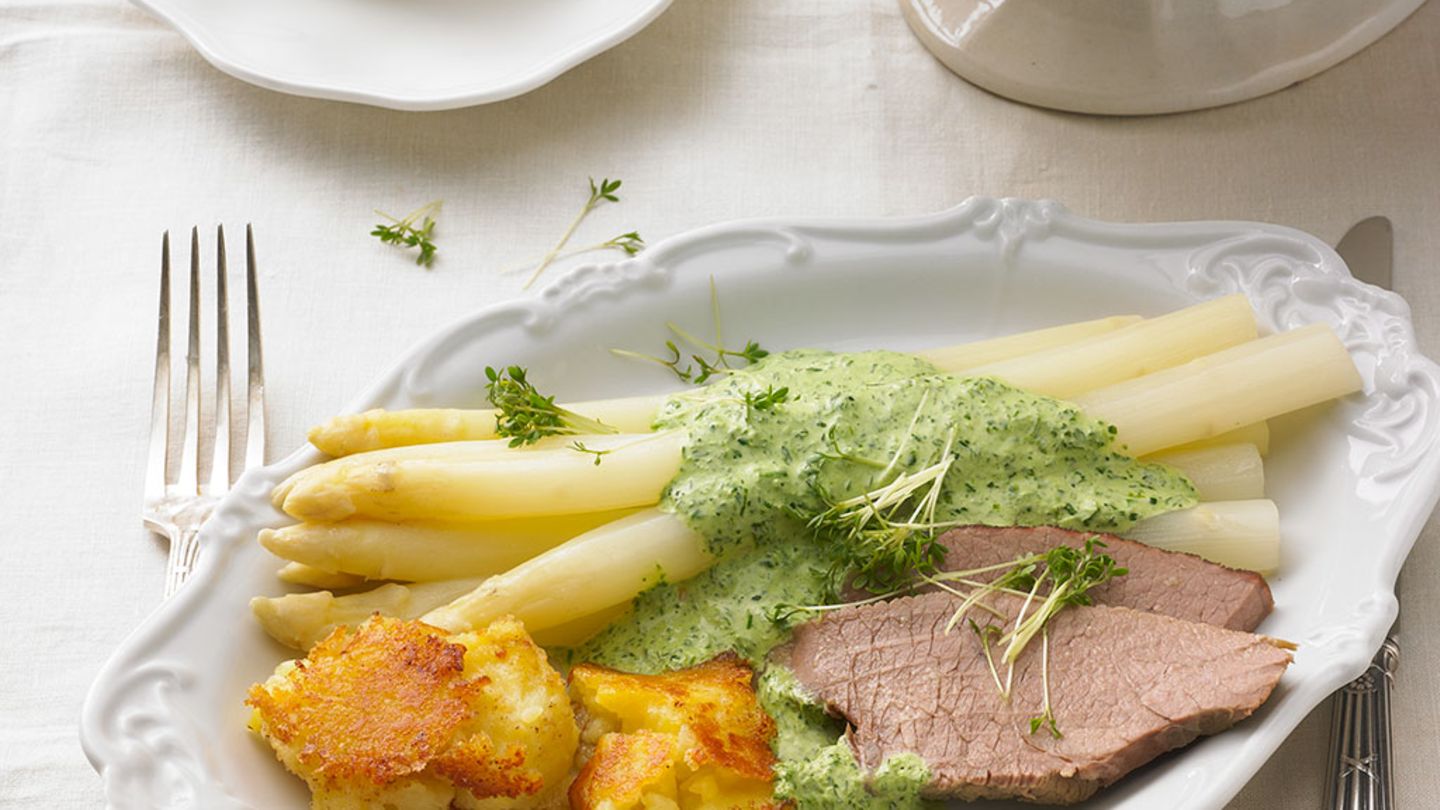 Spargel mit Ochsenbrust und Grüner Sauce Rezept