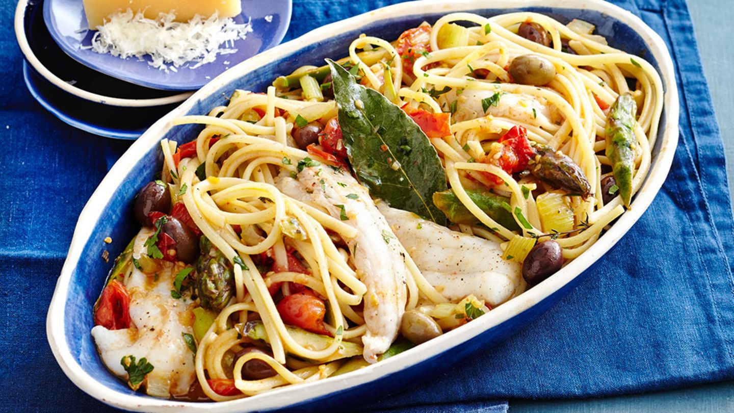 Pasta mit Scholle im Päckchen Rezept
