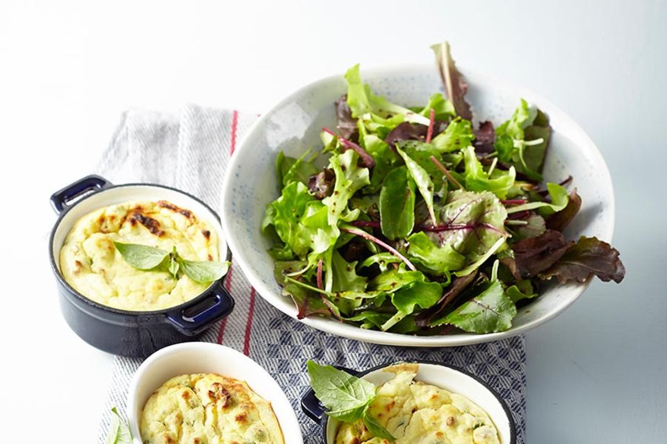 Fit durch den Tag mit 10 gesunden Rezepten Fit durch den Tag mit 10 gesunden Rezepten
