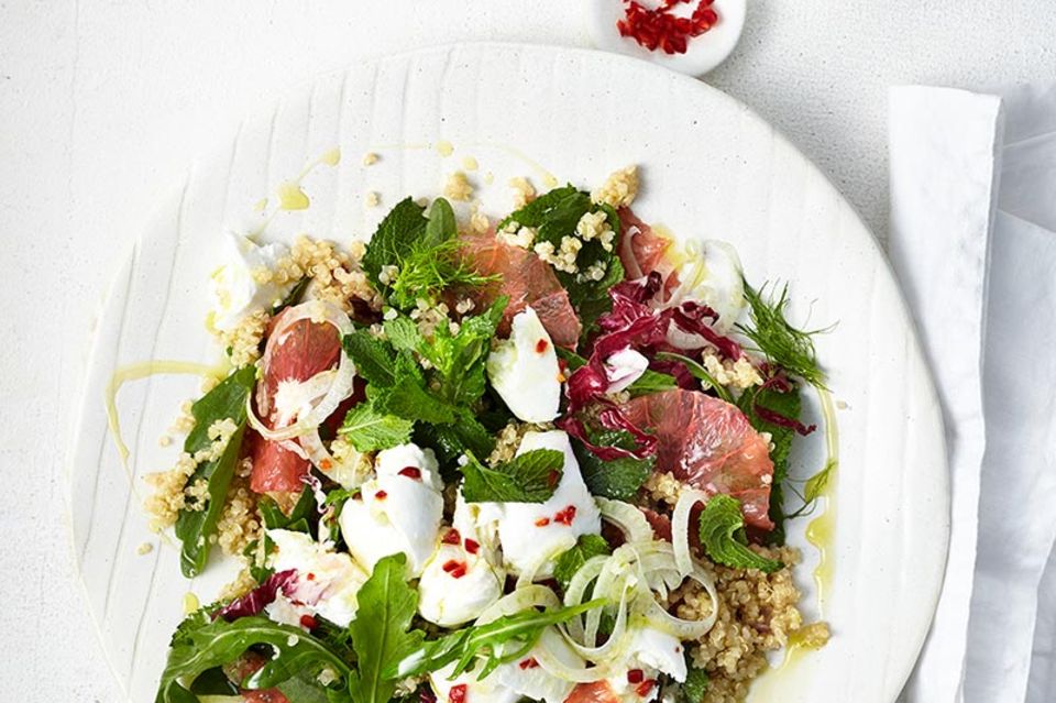 Salate mit Zitrusfrüchten liefern viel Vitamin C Salate mit Zitrusfrüchten liefern viel Vitamin C