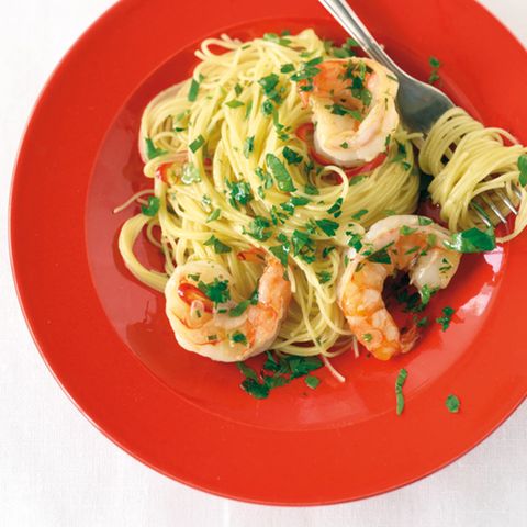Capellini „aglio e olio“ mit Garnelen
