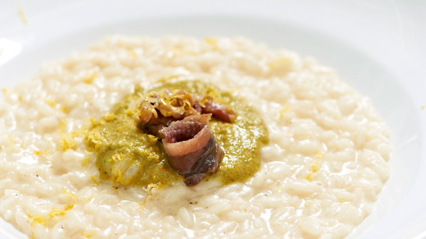 Pistazien-Risotto mit Sardellen und Zitronenschale Rezept