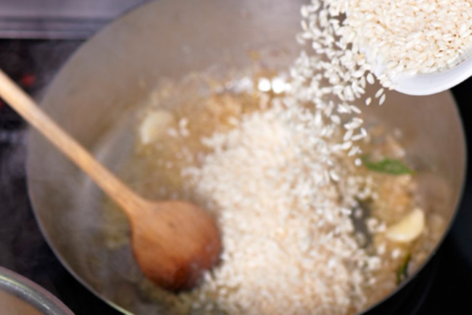 Weißwein-Risotto (Grundrezept) Weißwein-Risotto (Grundrezept)