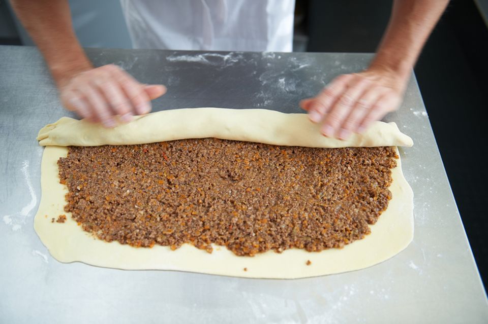 Sizilianischer Nudelschnecken-Auflauf