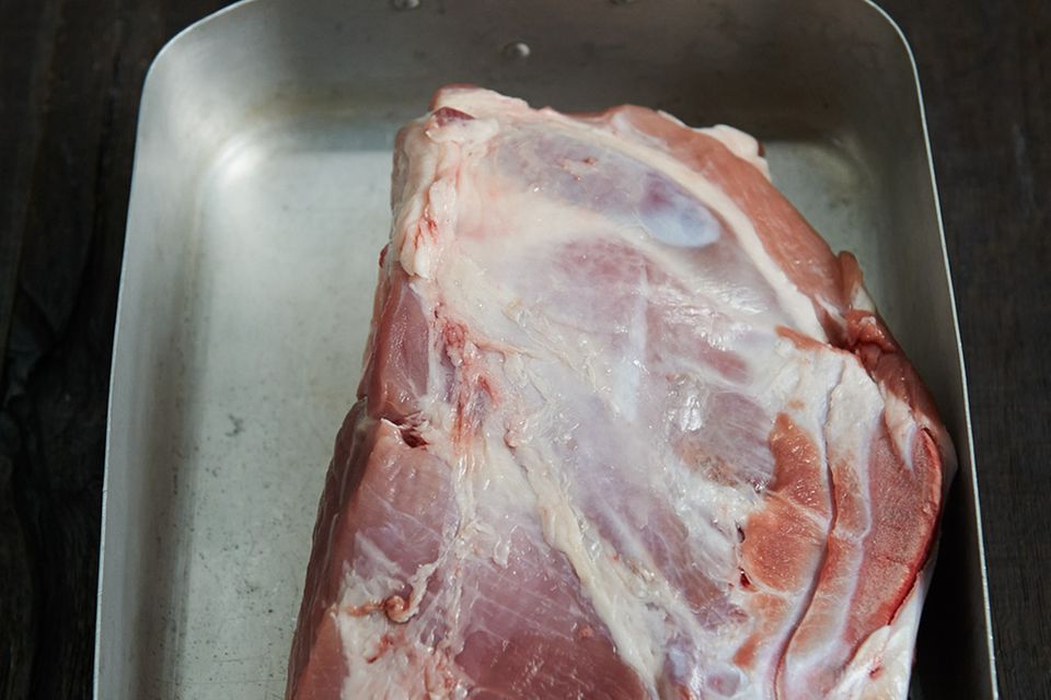 Schweinekrustenbraten mit Biersauce (Grundrezept)
