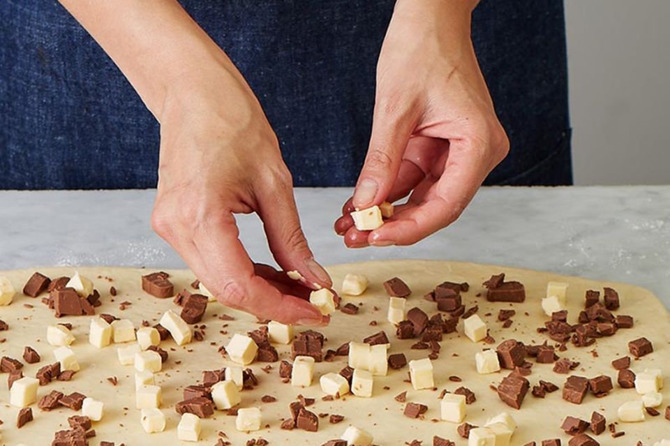 Schokoladen-Nougat-Zupfbrot