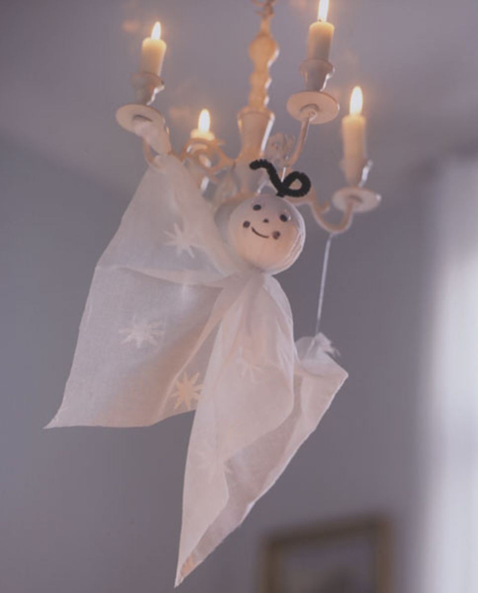 Kleine Geister machen sich gut an Halloween Kleine Geister machen sich gut an Halloween