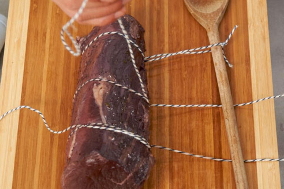 Wie geht eigentlich... Fleisch pochieren Wie geht eigentlich... Fleisch pochieren