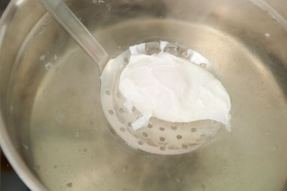 Wie geht eigentlich... Eier pochieren Wie geht eigentlich... Eier pochieren