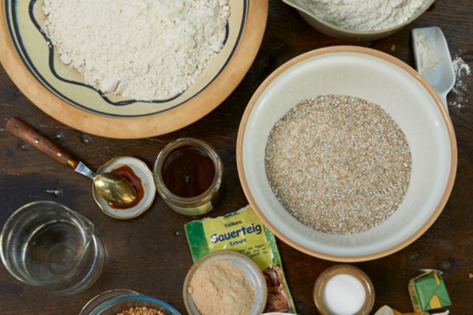 Wie macht man eigentlich... Sauerteigbrot Wie macht man eigentlich... Sauerteigbrot