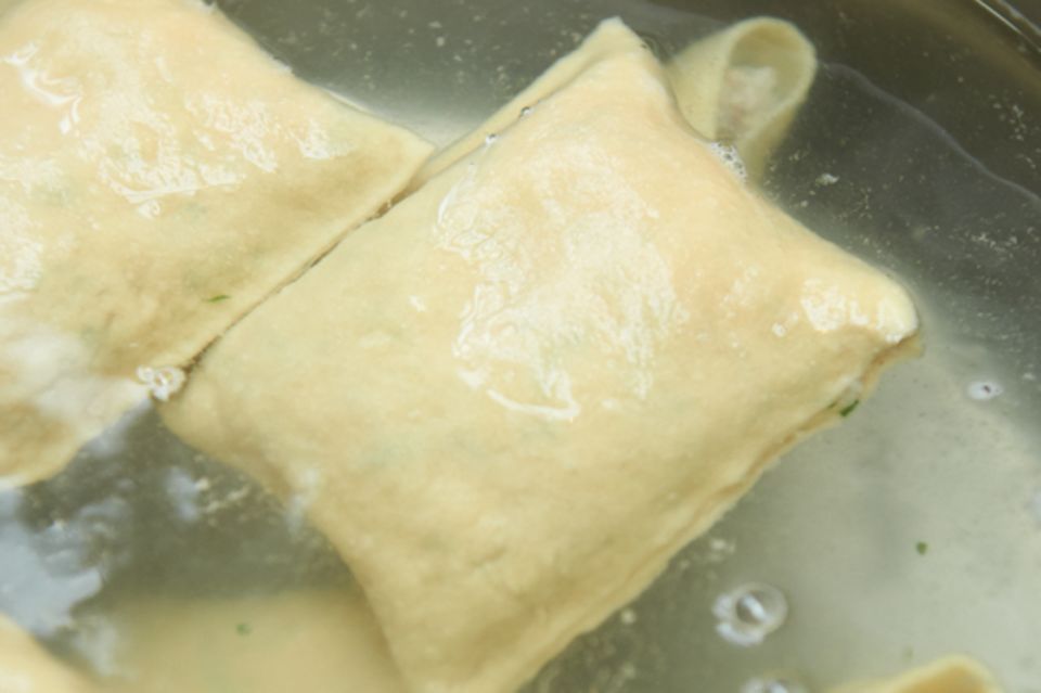 Wie macht man eigentlich... Maultaschen? Wie macht man eigentlich... Maultaschen?