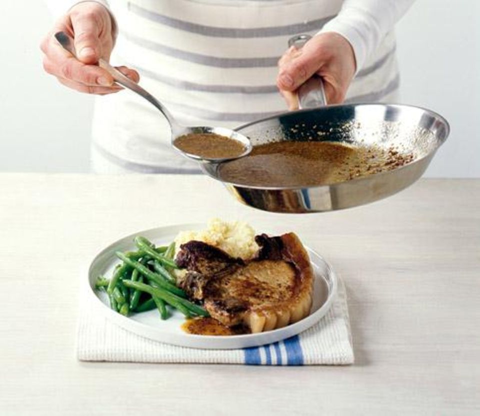 Kotelett mit Honig-Senfsauce Kotelett mit Honig-Senfsauce