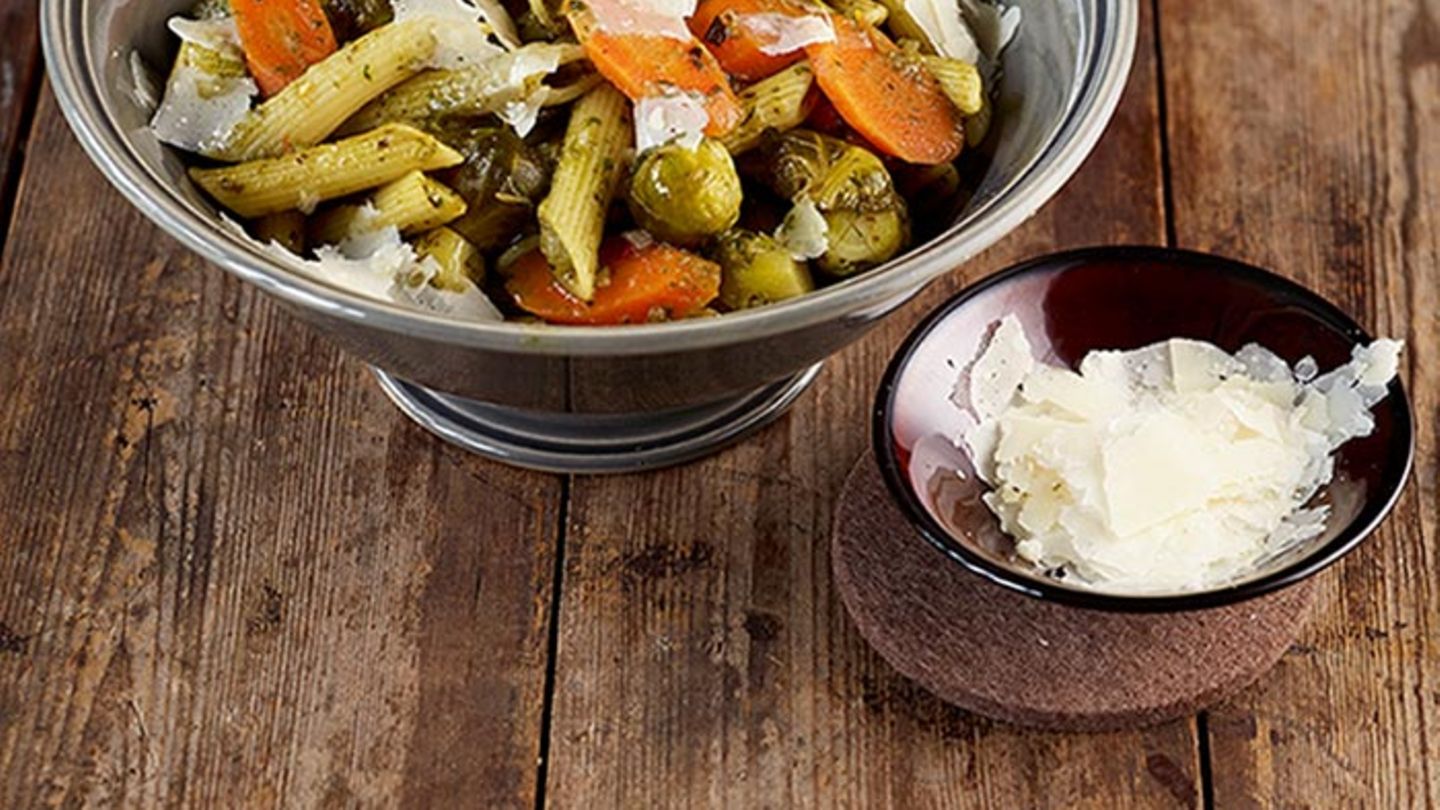 Gemüse-Pesto-Pasta Rezept