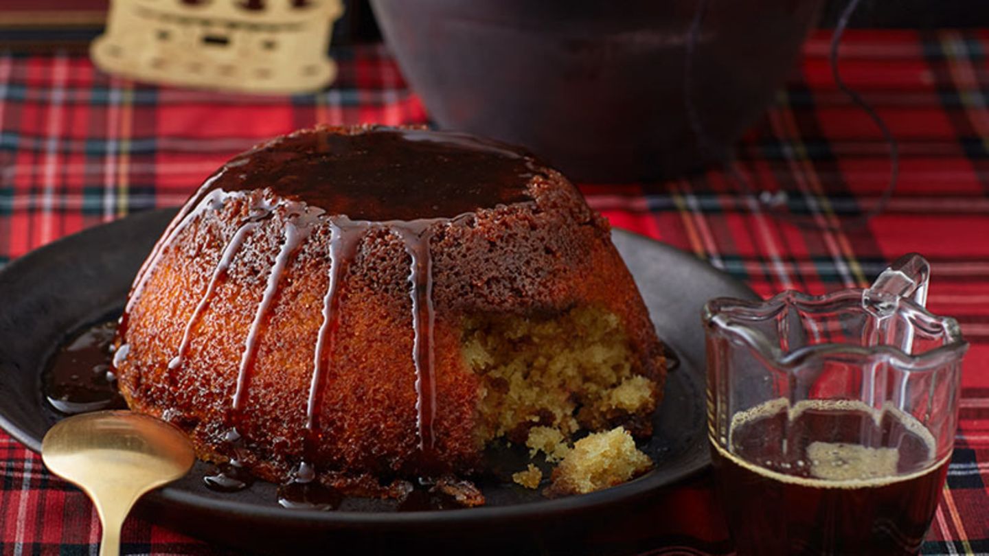 Treacle Sponge Pudding (Pudding mit Rübensirup) Rezept