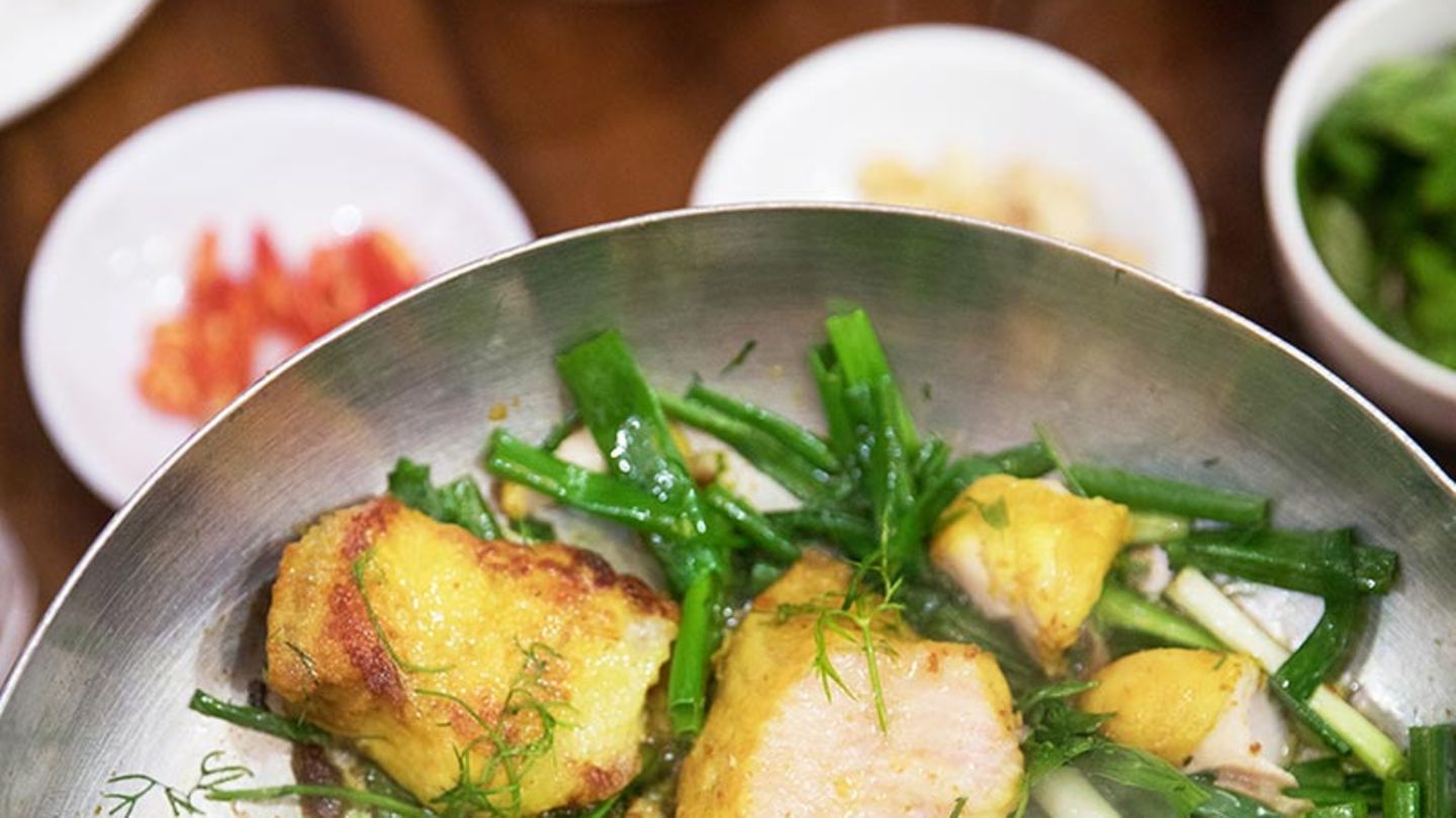 Cha cá (Frittierter Fisch mit Dill) Rezept