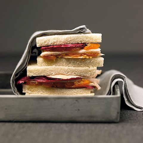 Tramezzini mit Pute, Radicchio und Chutney