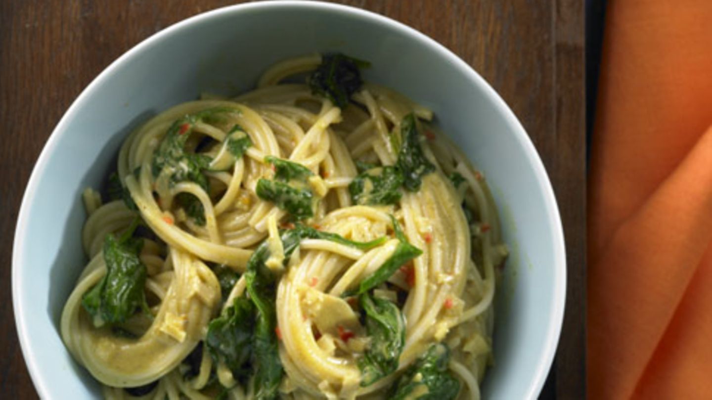 Spaghetti mit Kokosspinat Rezept