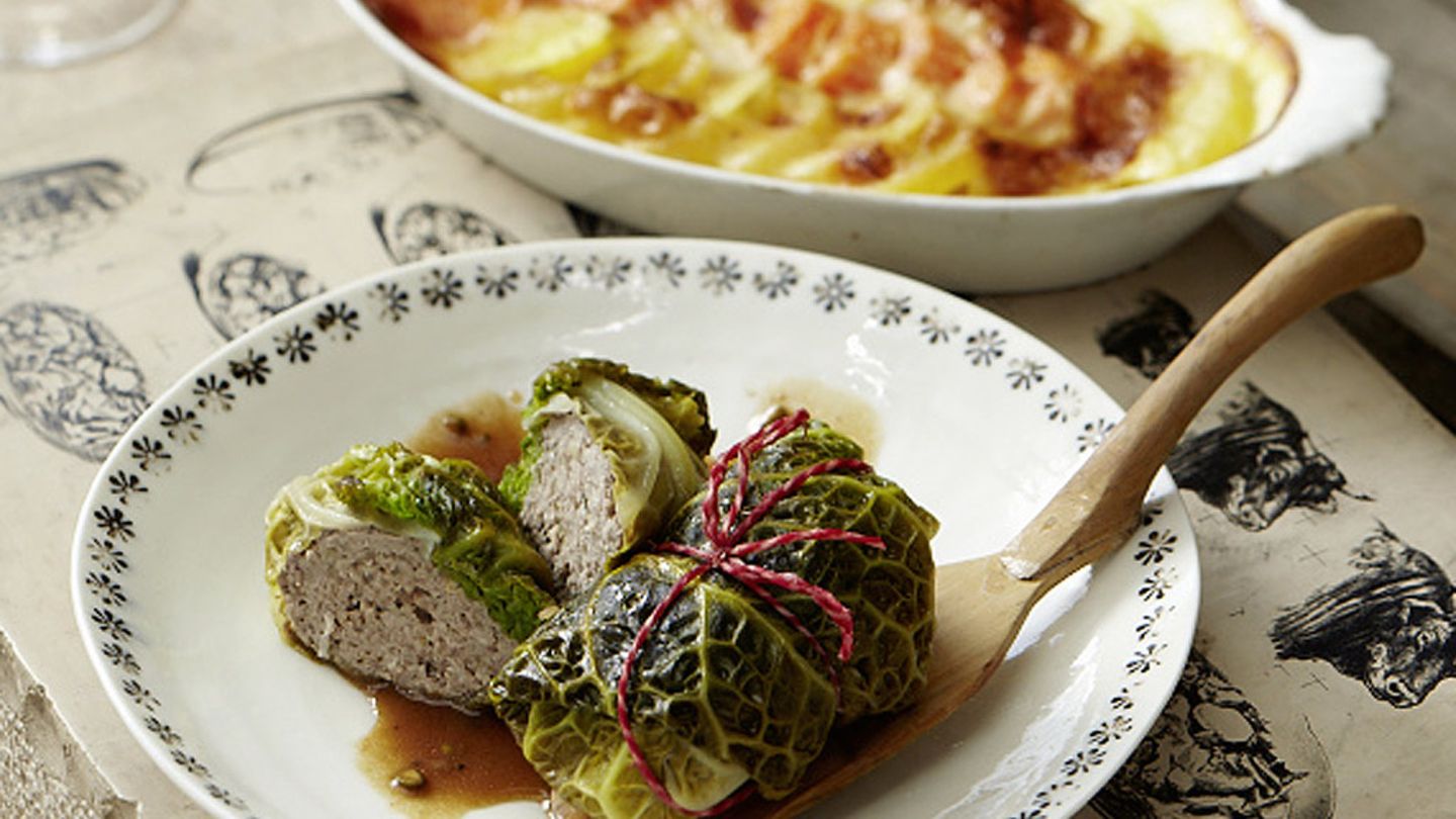 Wirsing-Hack-Rouladen Rezept - [ESSEN UND TRINKEN]
