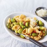 Zitronen-Rosenkohl-Pasta