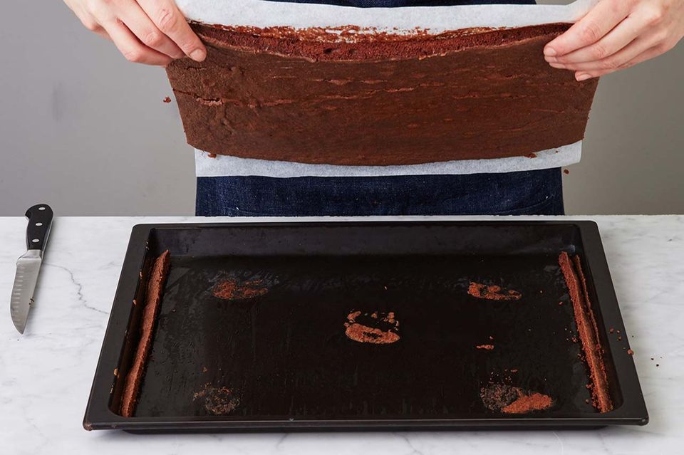 Wiener Schnitten Backschule Schritt 9 Kuchenplatte stürzen