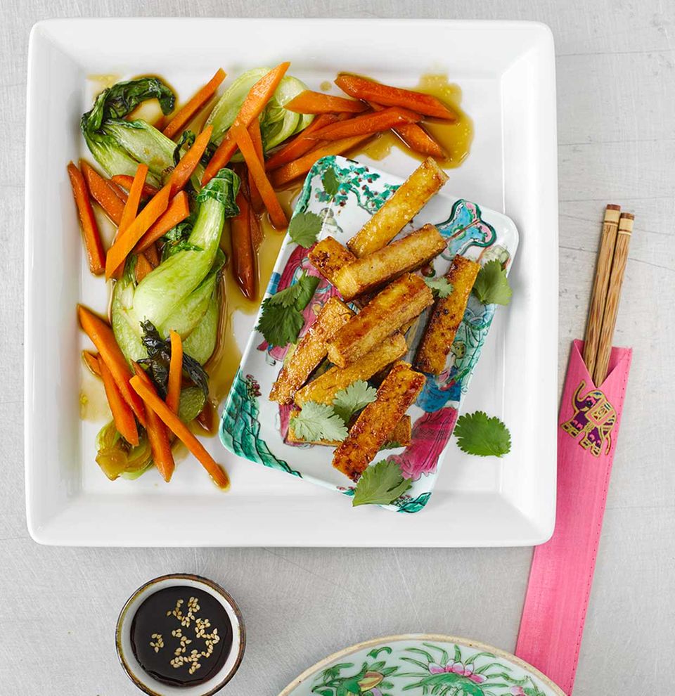 Tofu-Sticks mit Pak choi Tofu-Sticks mit Pak choi