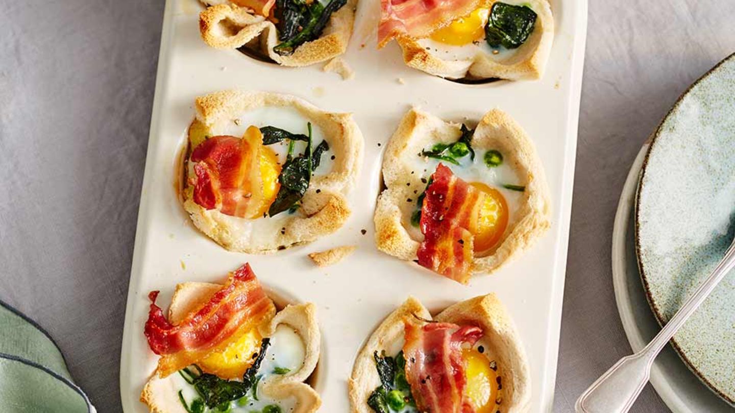 Toast-Muffins mit Spinat, Erbsen und Ei Rezept