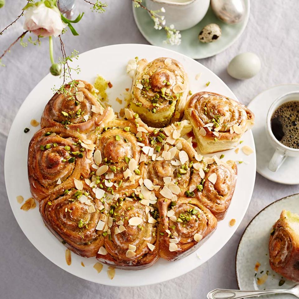 Schneckenkuchen Mit Marzipan Und Pistazien Rezept Essen Und Trinken