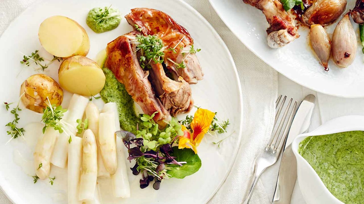 Spargel mit Zicklein und Kresse Rezept